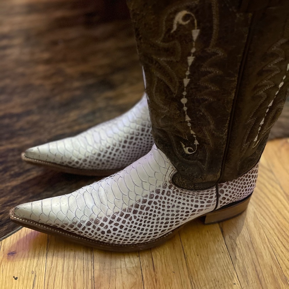 Cowboy boots - Picture 3 of 6